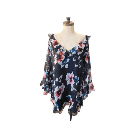 BloomChic Tops - Bloomchic Bloom Chic Size 26 Plus Size Floral Ruffle Trim Vneck Blouse NWT
